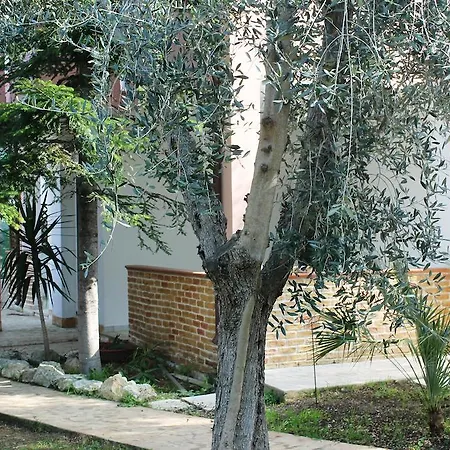 Aparthotel Garden Eco-holiday *