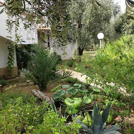 Aparthotel Garden Eco-holiday