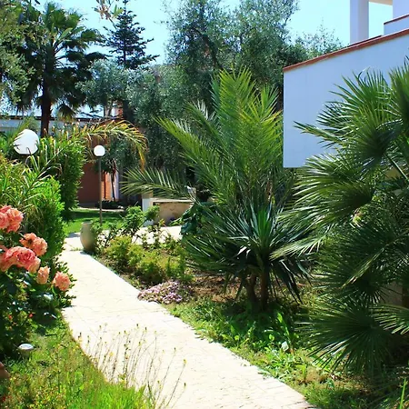 Garden Eco-holiday *